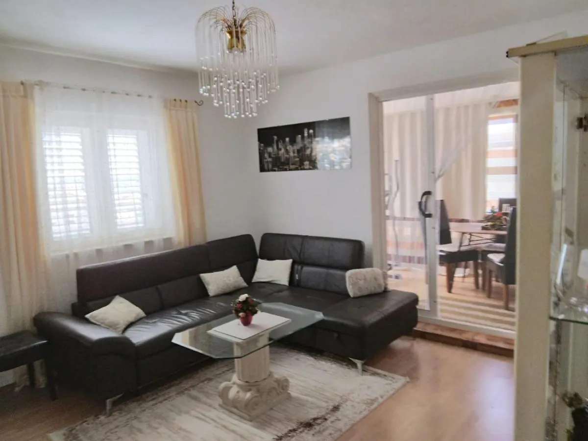 Apartment Apartmani Lastro Trogir